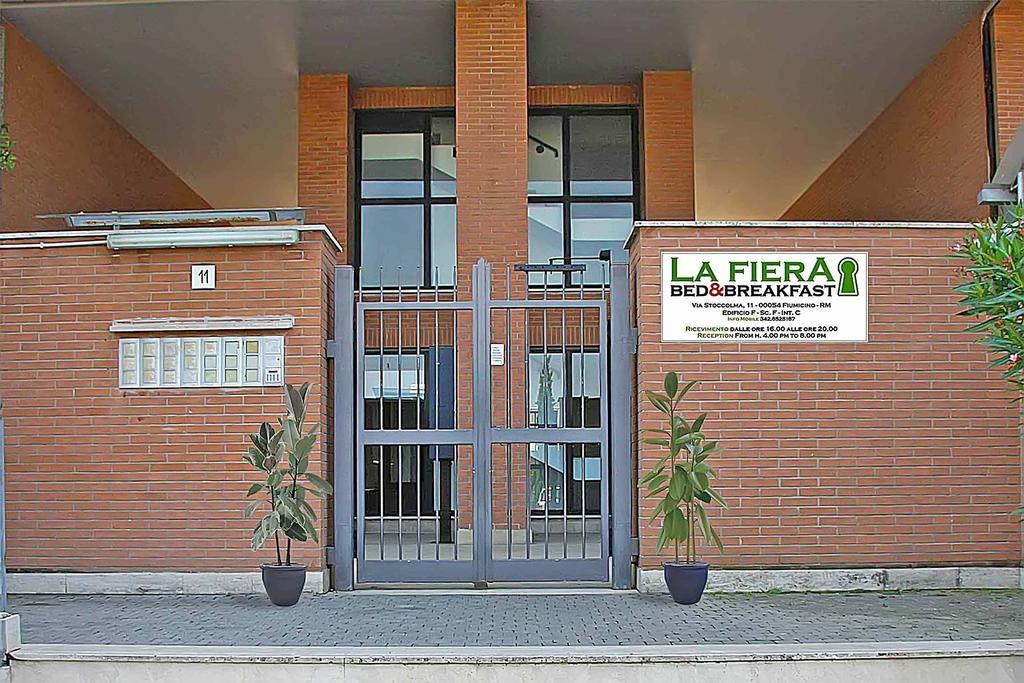 La Fiera Guesthouse Fiumicino Buitenkant foto